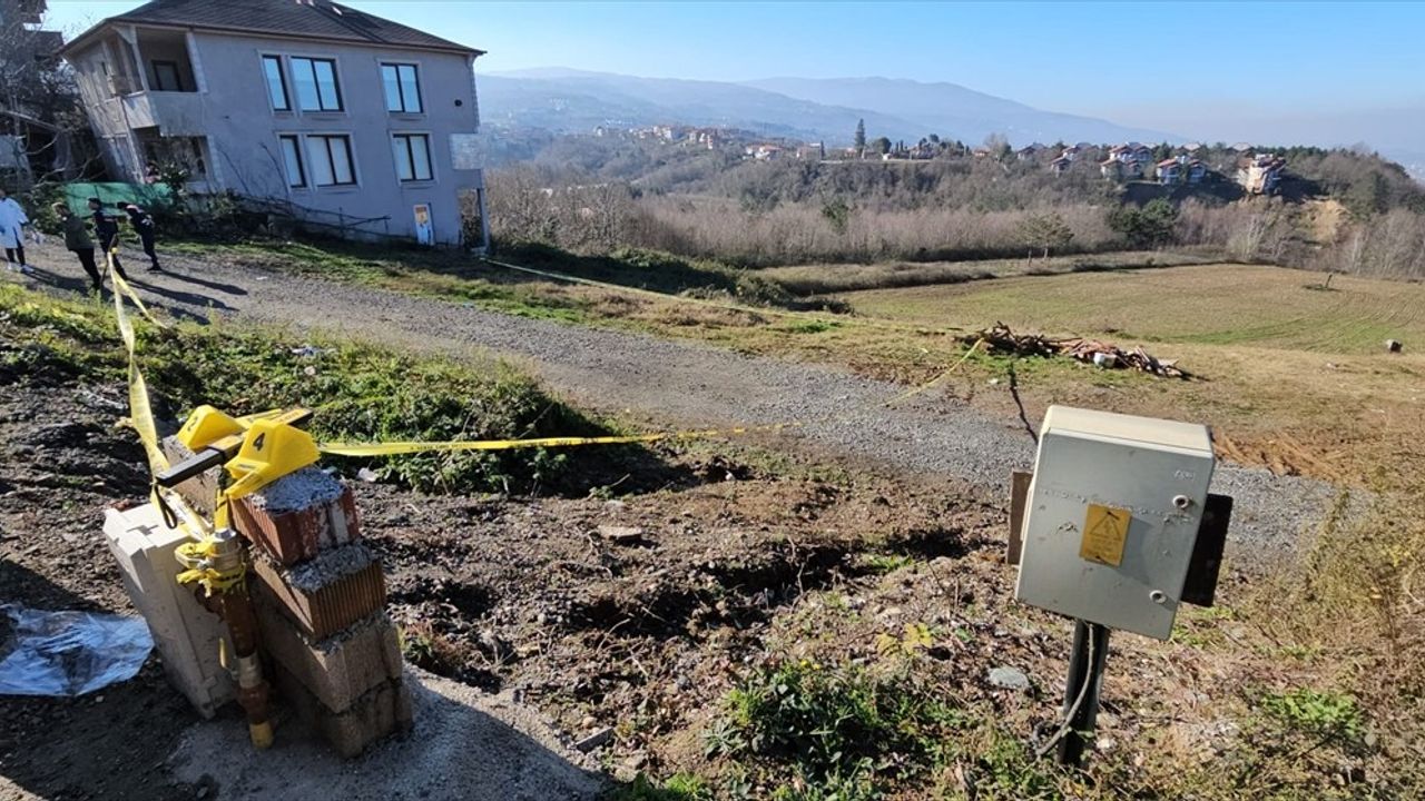 Sakarya'da Kardeşini Silahla Vurarak Öldüren Zanlı Gözaltına Alındı