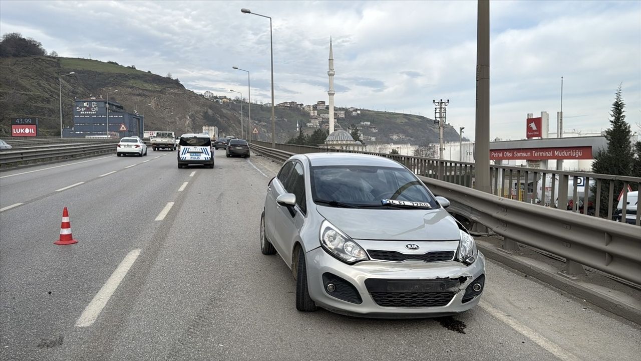 Samsun'da Zincirleme Trafik Kazasında Üç Yaralı