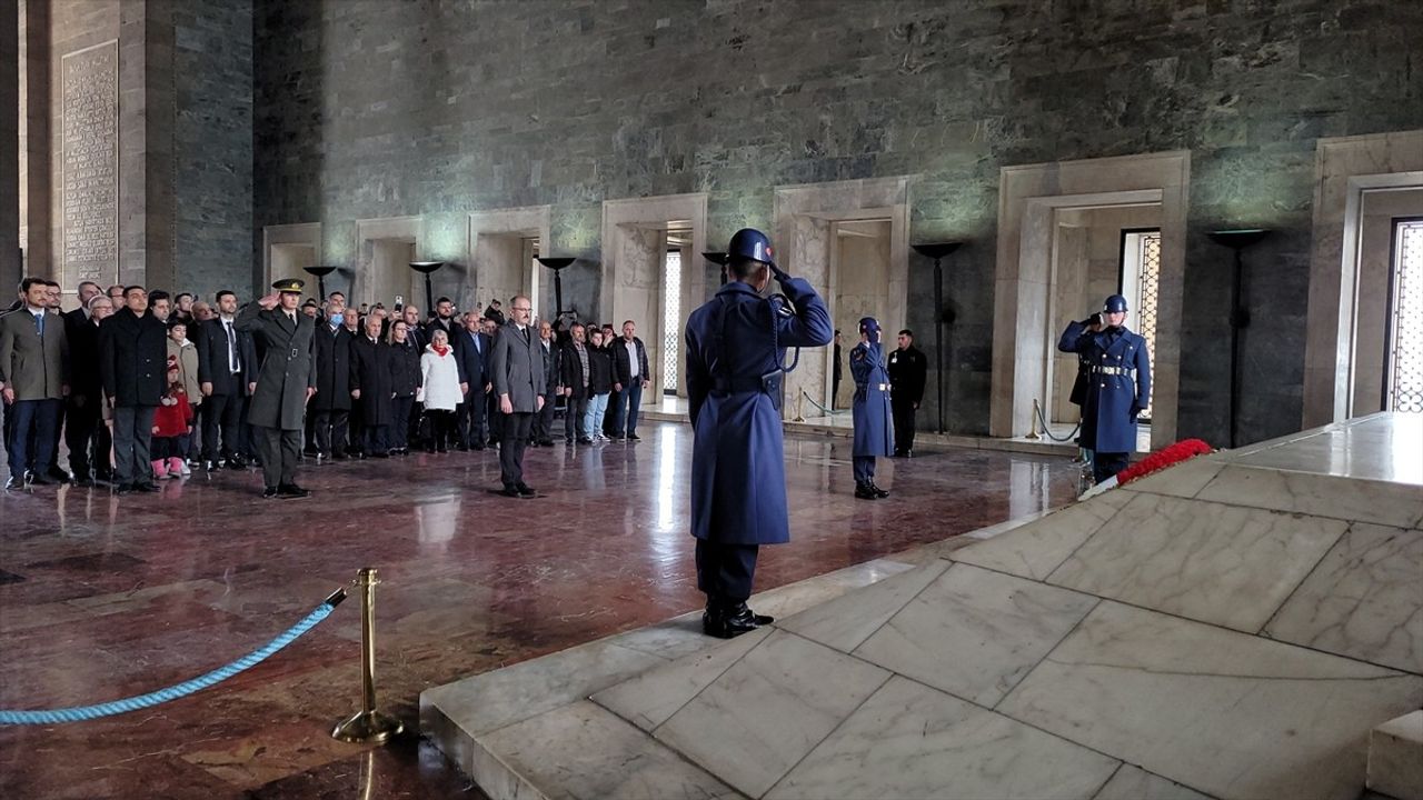 Samsunlu Mübadirler Anıtkabir'i Ziyaret Etti