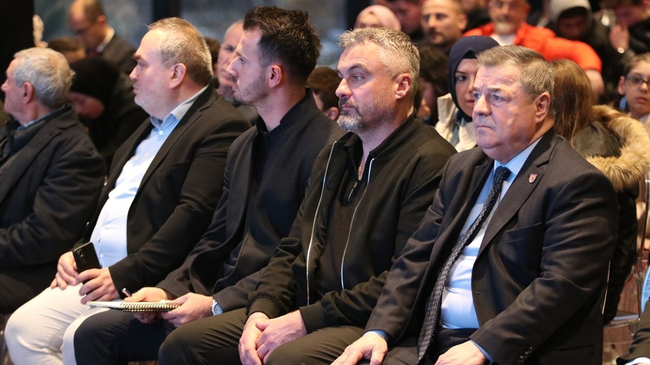 Samsunspor Teknik Direktörü Thomas Reis'ten Gençler için Önemli Tavsiyeler