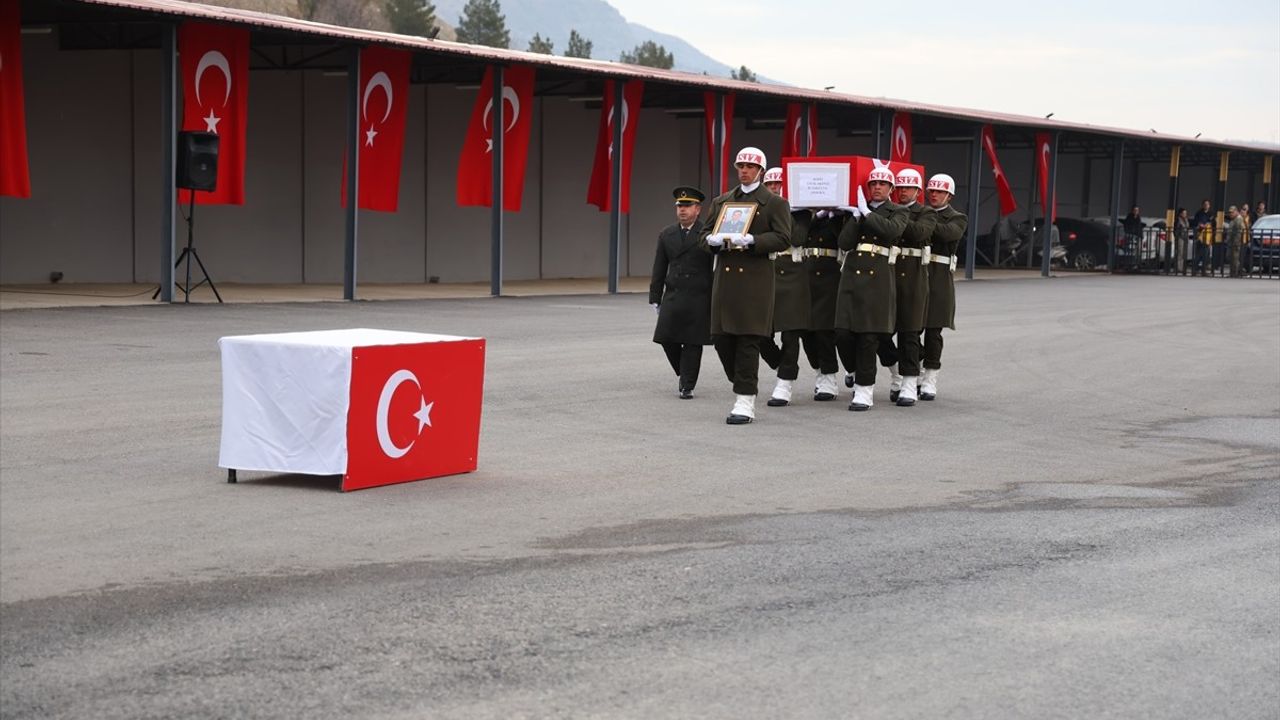 Şırnak'ta Pençe-Kaplan Operasyonu Şehidi İçin Tören Düzenlendi