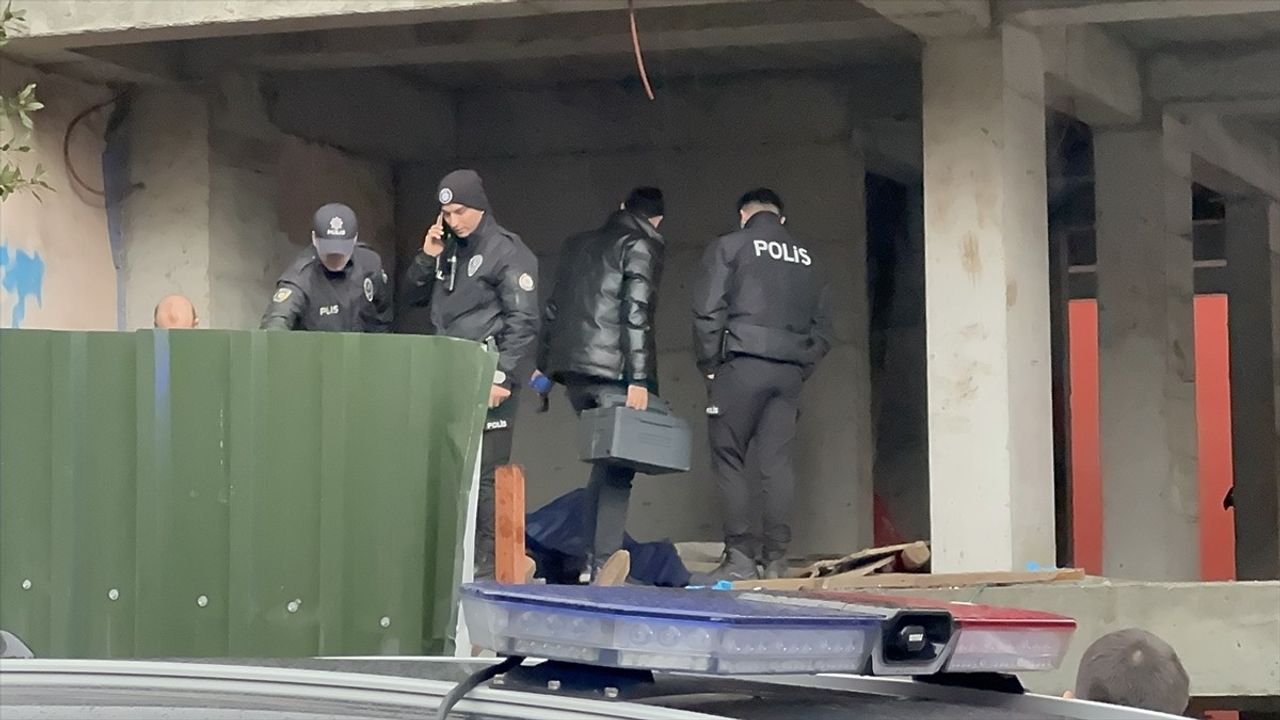 Şişli'deki İnşaatta Erkek Cesedi Bulundu