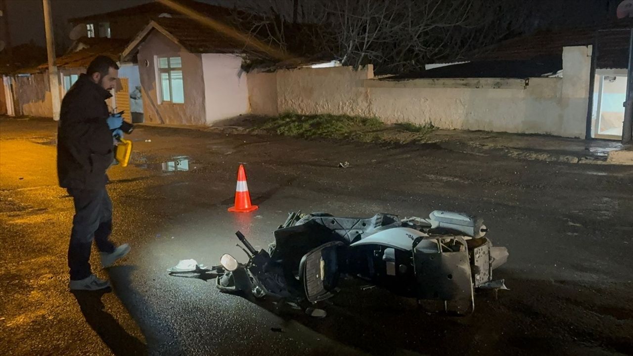 Tekirdağ'da Çalıntı Motosikletle Kaza Geçiren Şüpheli Ağır Yaralandı