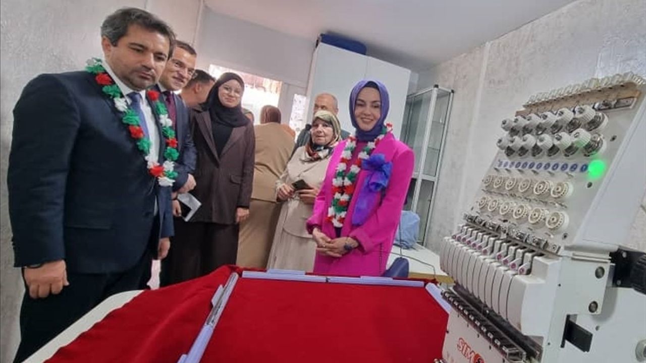 TİKA, Cezayir'de Zihinsel Engellilere Dikiş Atölyesi Desteği Sağladı