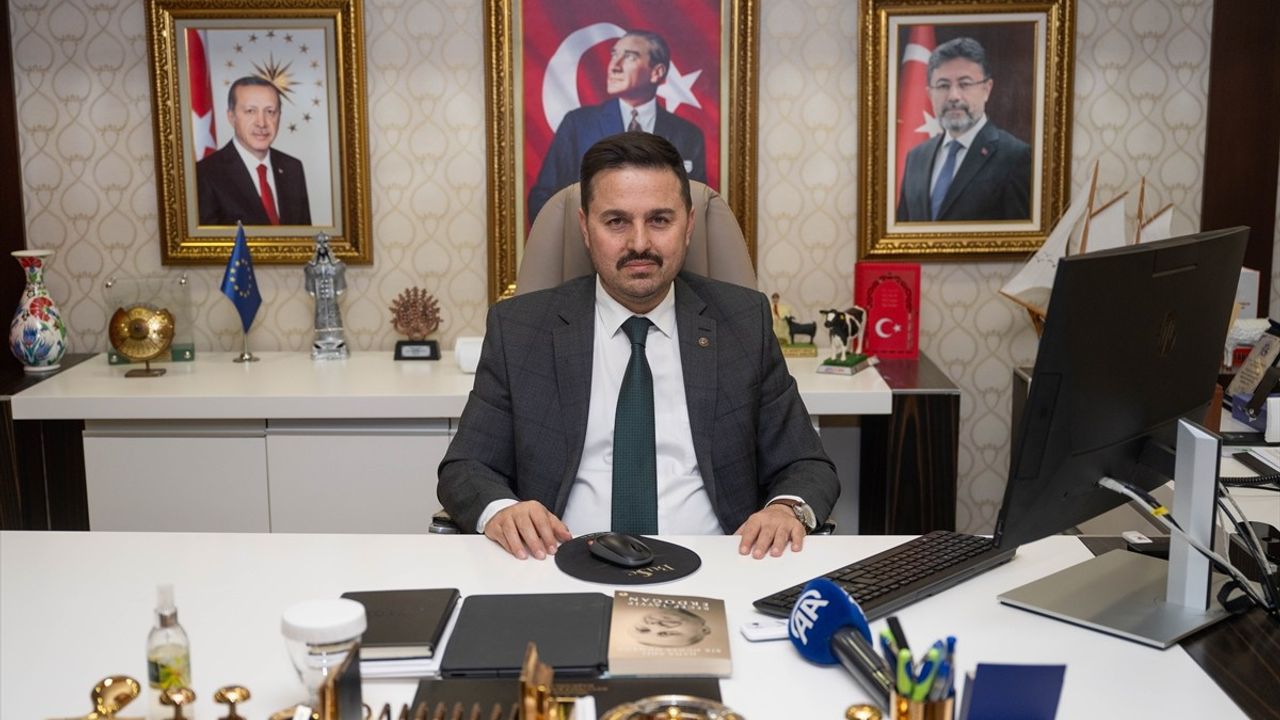 TKDK Başkanı Ahmet Antalyalı, Anadolu Ajansı'nın 'Yılın Kareleri' Oylamasında Yer Aldı