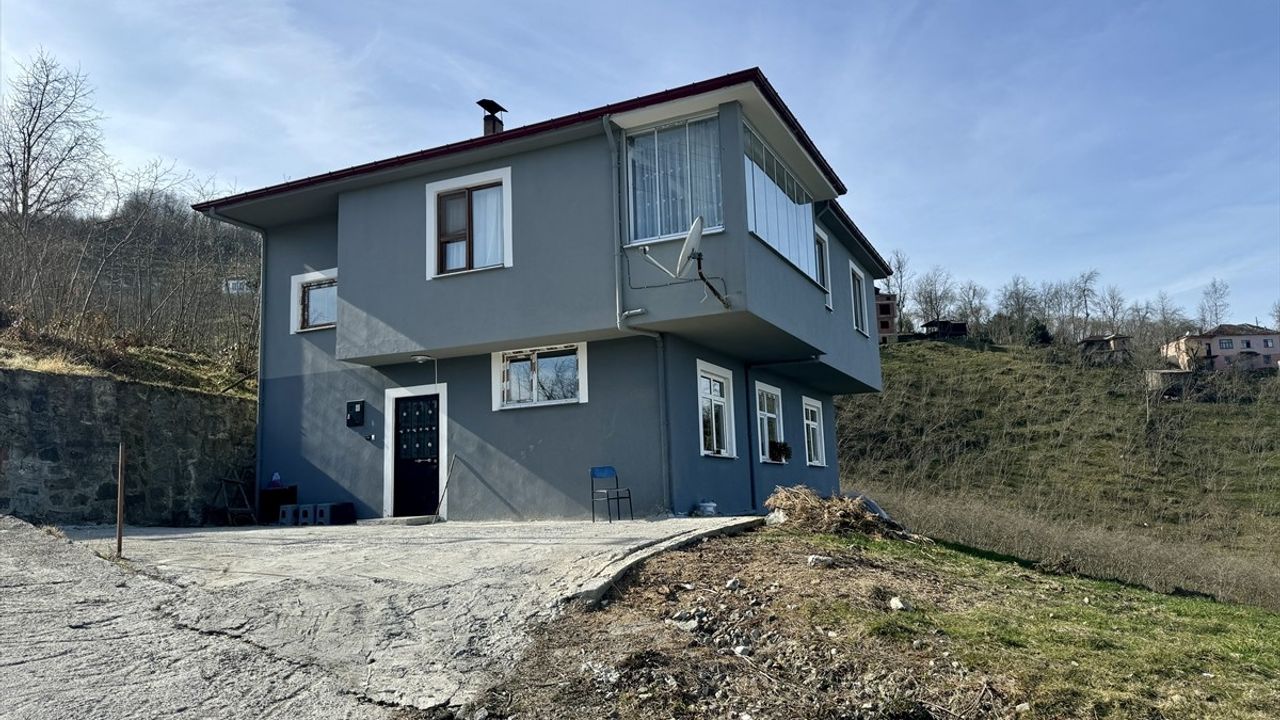 Trabzon'da Karbonmonoksit Gazı Zehirlenmesi: Anne ve Kızı Hayatını Kaybetti