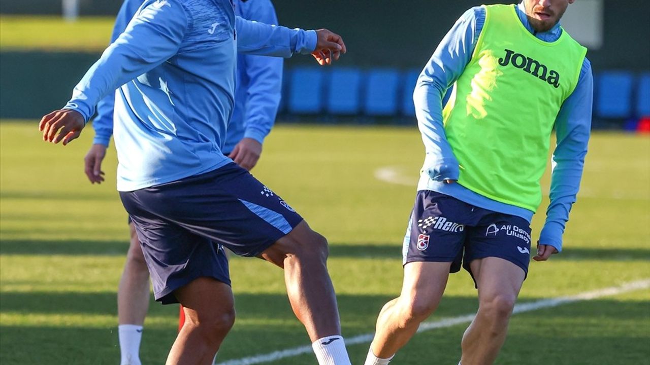 Trabzonspor, Alanyaspor Maçına Hazırlıklarını Sürdürüyor
