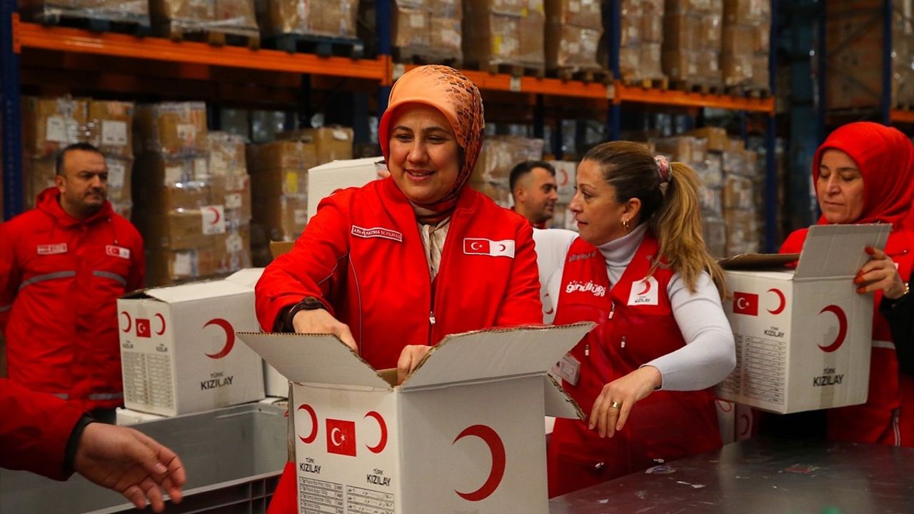 Türk Kızılay, Deprem Bölgesinde Kış Yardımlarını Mart Sonuna Kadar Sürecek