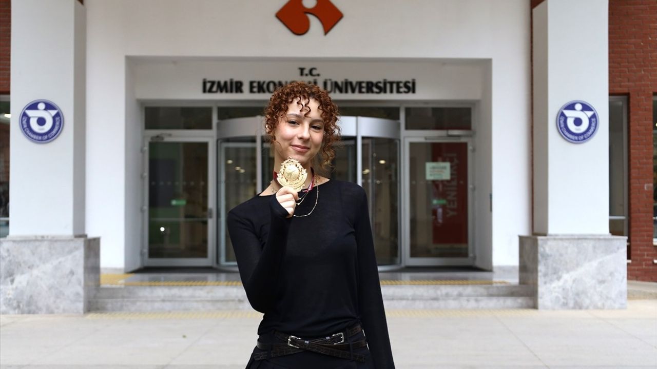 Türkiye Şampiyonu Tekvandocu Hatice Pınar Yiğitalp, Dünya Şampiyonluğu İçin Hazırlanıyor