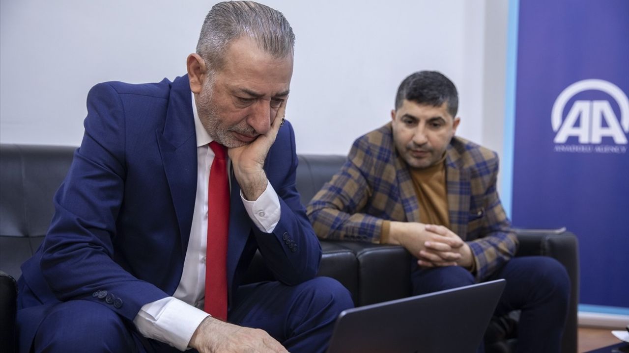 Türkmen Bakan Aydın Maruf, Anadolu Ajansı'nın 'Yılın Kareleri' Oylamasına Katıldı