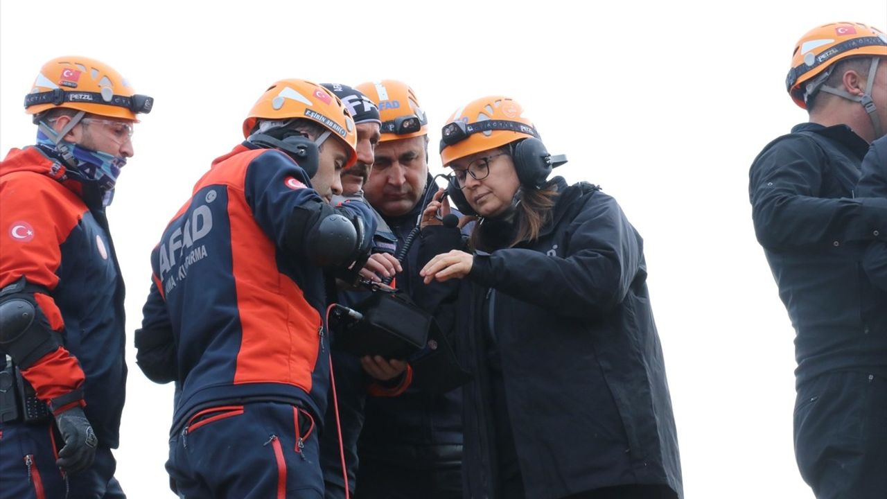 Yalova'da Büyük Ölçekli Deprem Tatbikatı Gerçekleştirildi