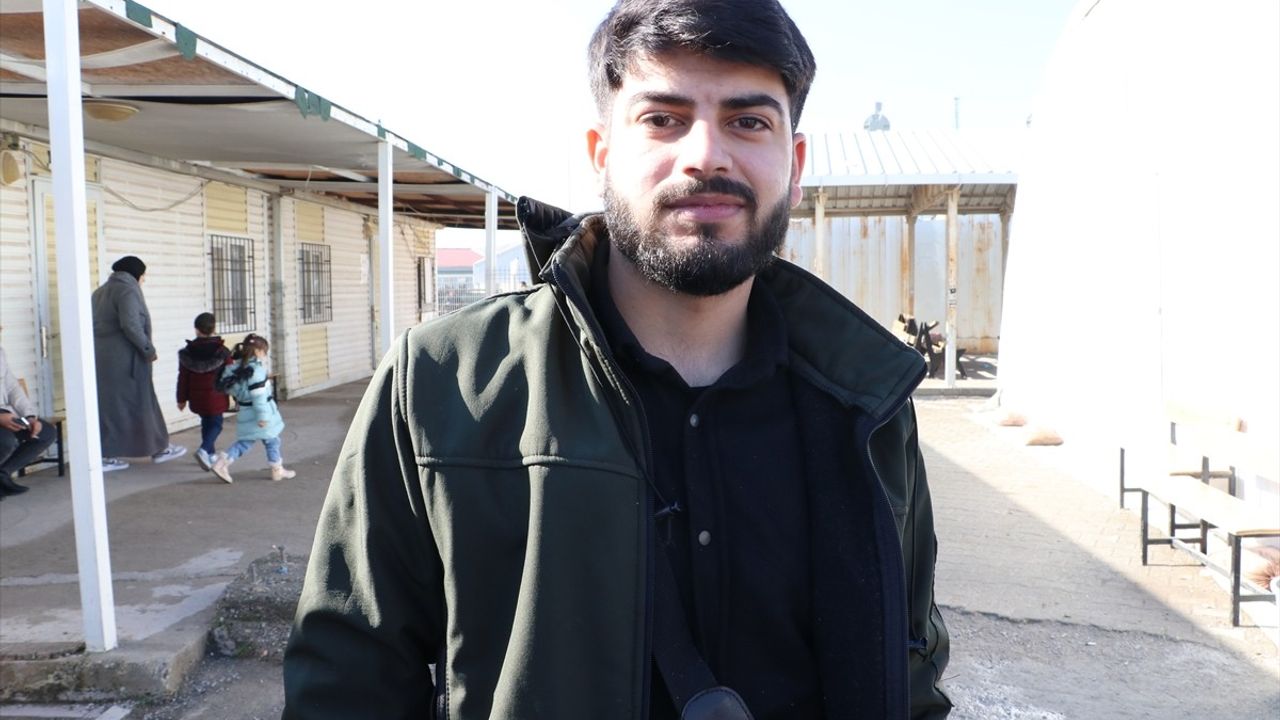 Yeni Yılda Suriyelilerin Ülkelerine Dönüşleri Devam Ediyor