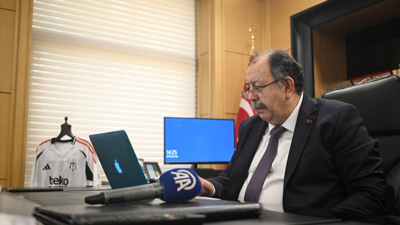 YSK Başkanı Ahmet Yener, Anadolu Ajansı'nın Yılın Kareleri Oylamasına Katıldı