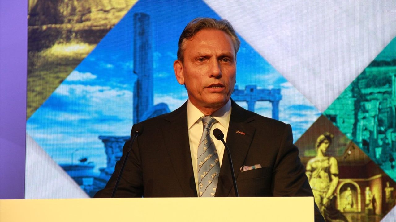 3. TÜRSAB Turizm Kongresi Antalya'da Başladı