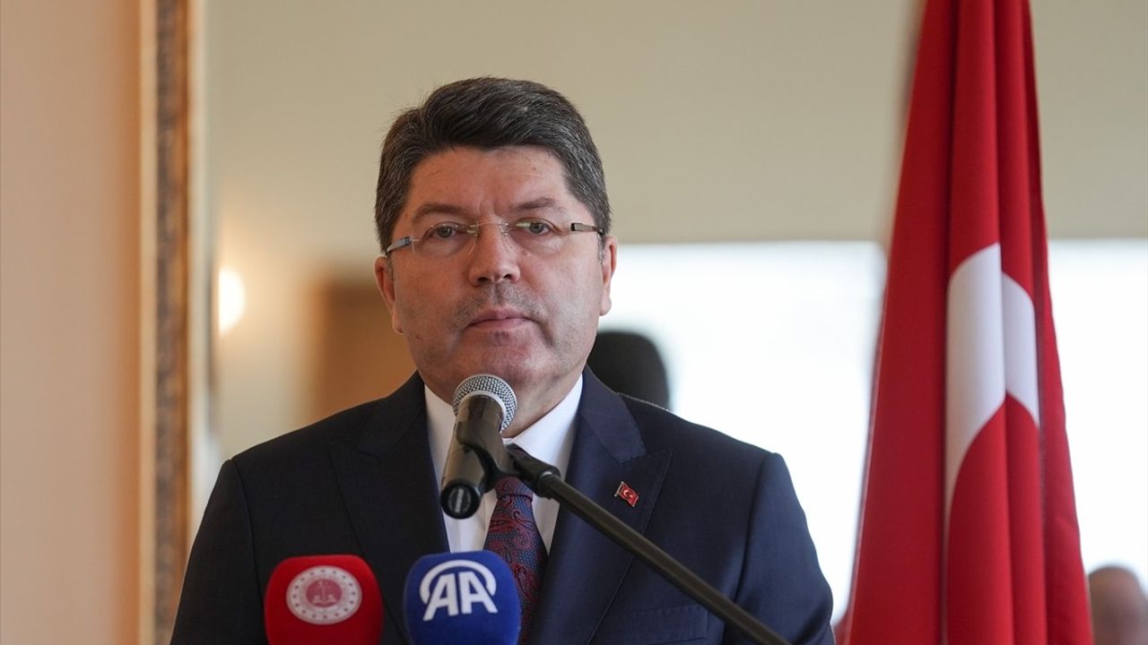 Adalet Bakanı Tunç, Bulgaristan Milli Günü Resepsiyonu'nda Türkiye-Bulgaristan İşbirliğini Vurguladı