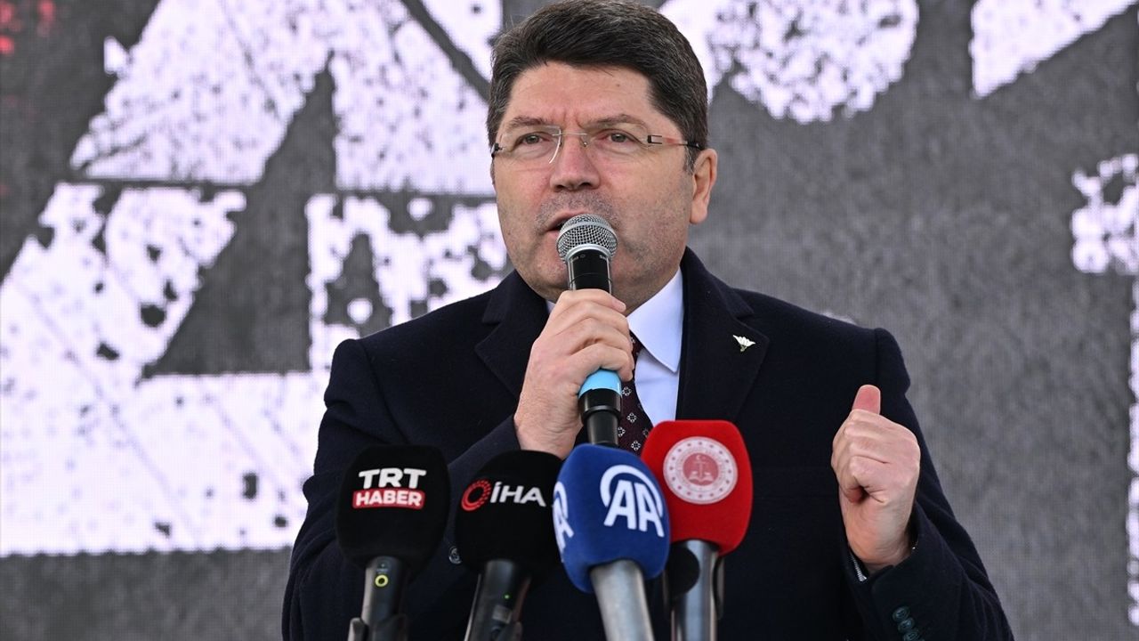 Adalet Bakanı Yılmaz Tunç: "Hukuki Süreçler, Şehirlerin İnşasını Engellememeli"