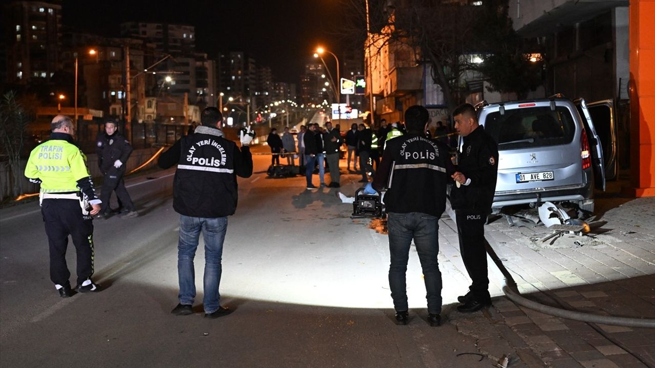 Adana'da Elektrikli Bisiklet Sürücüsü Kaza Sonucu Hayatını Kaybetti