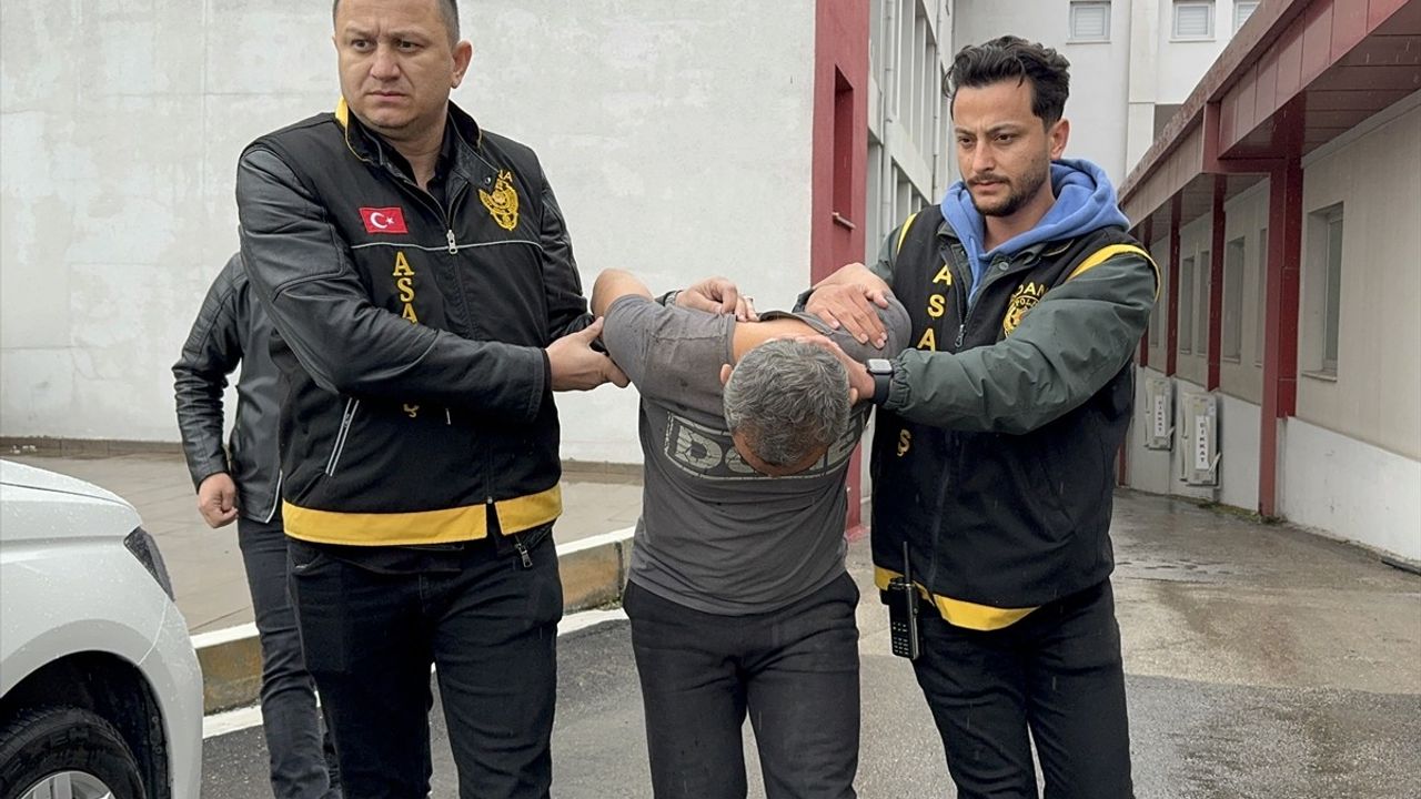 Adana'da Kuyumcu Hırsızlığı: Polis Şüpheliyi Yakalamak İçin Çalışma Başlattı