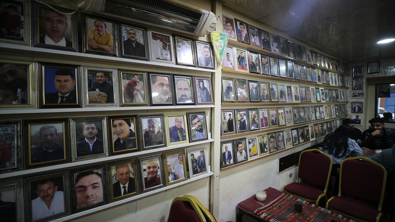 Adıyaman'da Deprem Anısına Çayevi Buluşma Noktası Oluyor