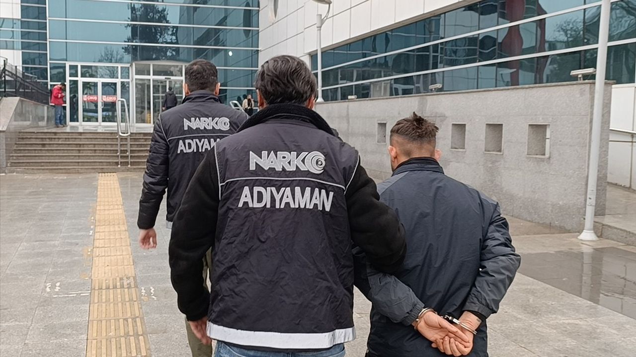 Adıyaman'da Uyuşturucu Operasyonunda İki Şüpheli Tutuklandı