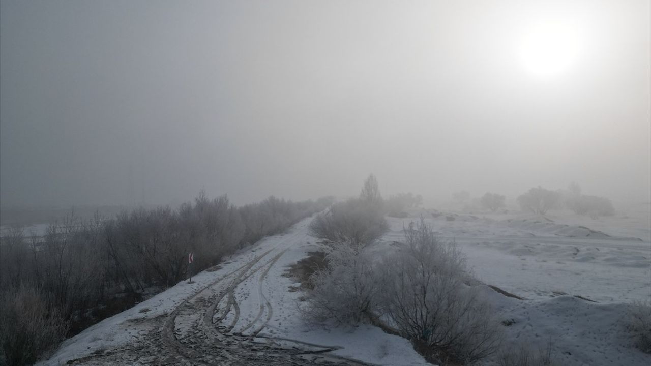 Ağrı, Ardahan ve Tunceli'de Soğuk Hava Etkili Olmaya Devam Ediyor