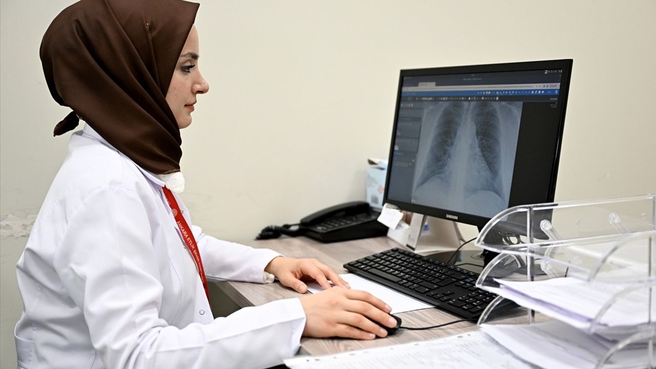 ALO 171 Sigara Bırakma Danışma Hattı, 2023'te 308 bin kişiye destek sağladı