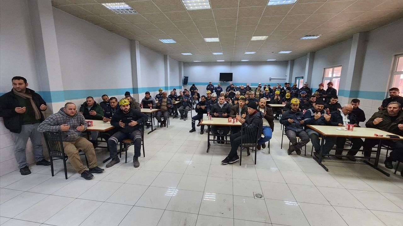 Amasya'da Grizu Patlamasında Hayatını Kaybeden 68 Maden İşçisi Anıldı