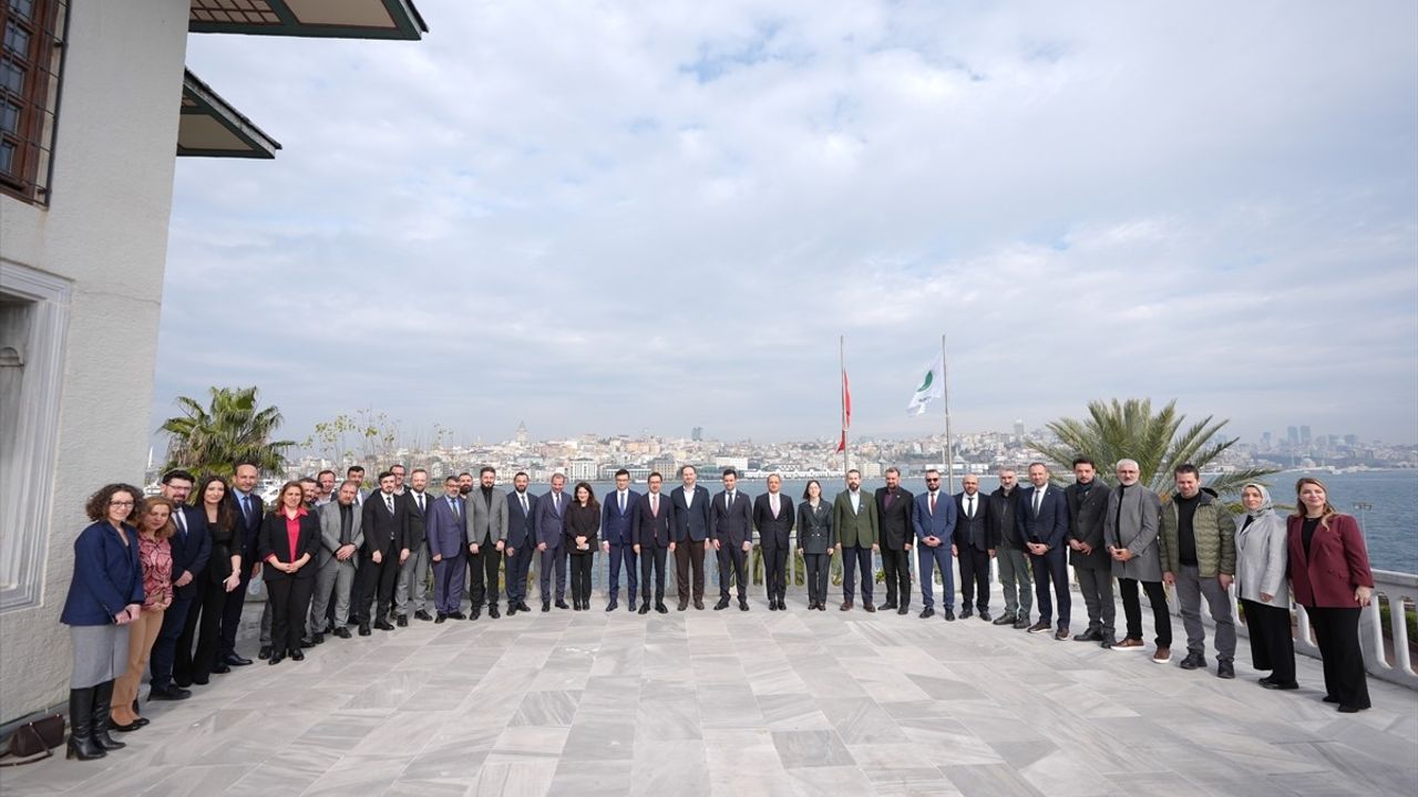 Anadolu Ajansı ve Yeşilay Bağımlılıkla Mücadele İçin İşbirliği Protokolü İmzaladı