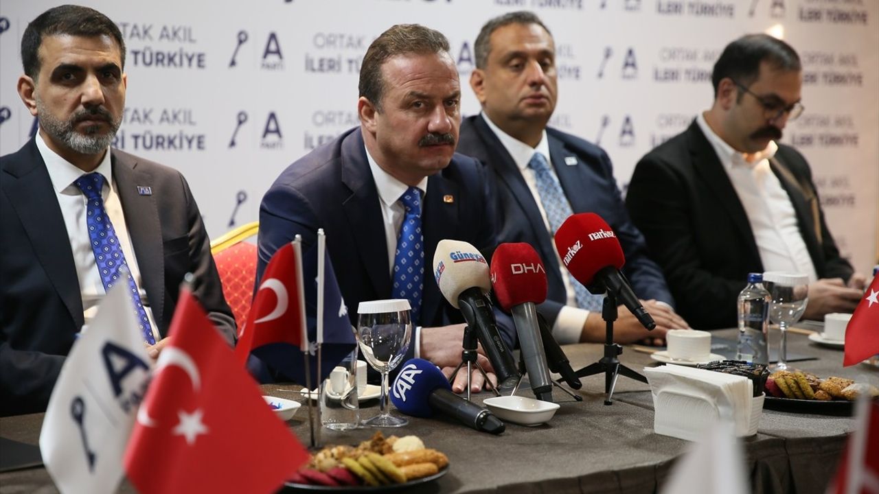 Anahtar Parti Genel Başkanı Yavuz Ağıralioğlu Gaziantep'te Açıklamalarda Bulundu