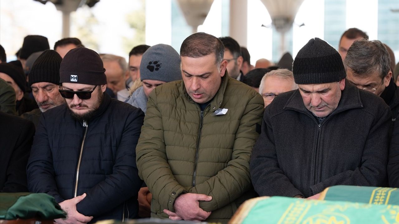 Ankara'da Doğal Gaz Zehirlenmesi: 3 Kişi Toprağa Verildi