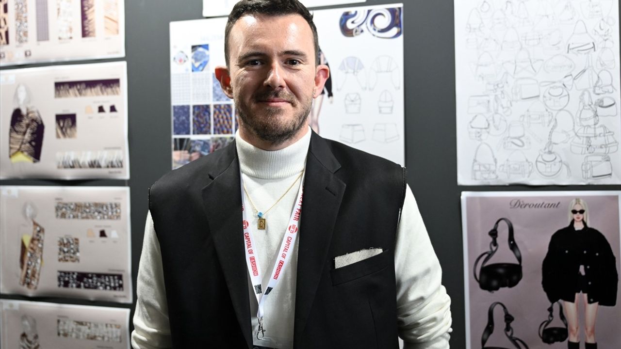 Ankara Uluslararası Hazır Giyim ve Moda Fuarı Ziyaretçilerini Ağırlamaya Devam Ediyor