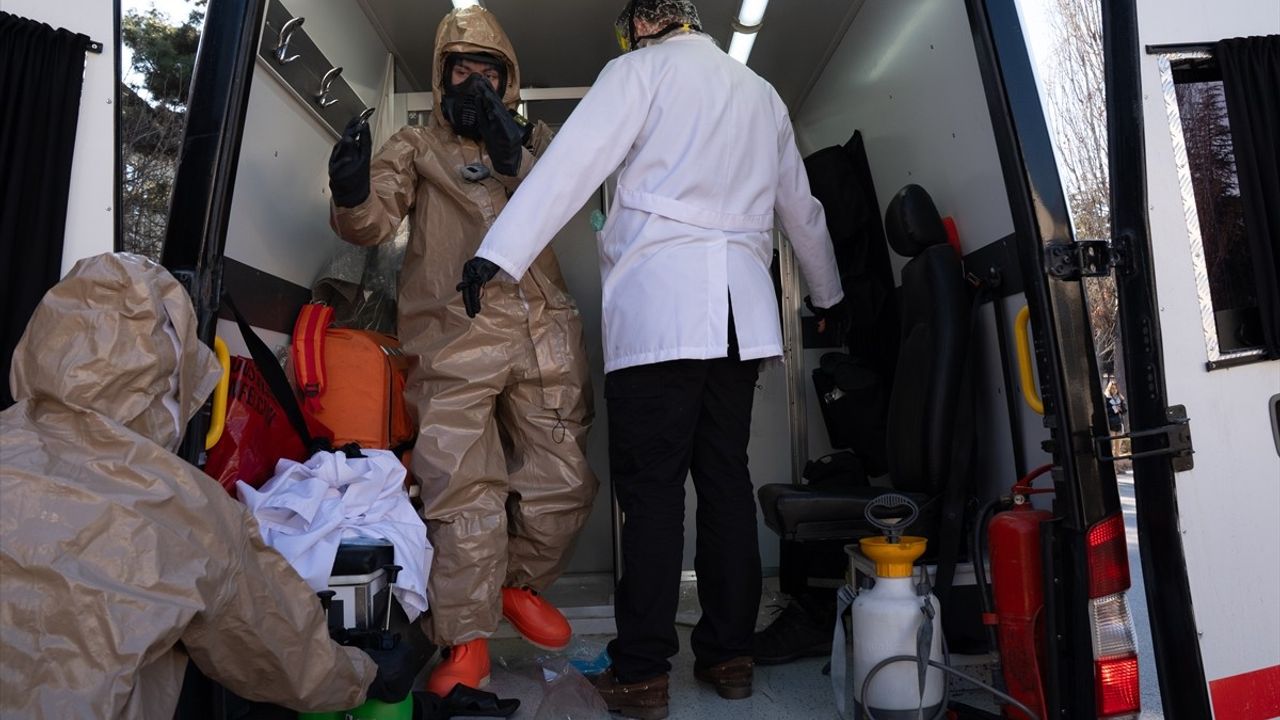 Ankara Üniversitesi'nde Acil Durum Tatbikatı Gerçekleştirildi