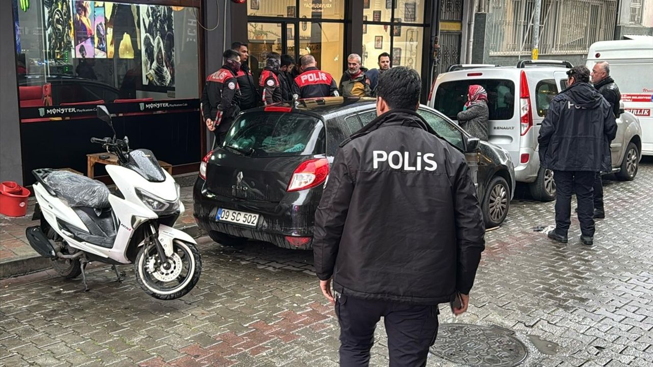 Aydın'daki Kavga Sonrasında Bir Kişi Satırla Yaralandı