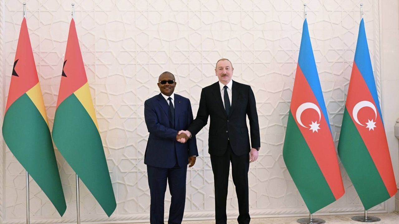 Azerbaycan ve Gine Bissau Liderleri Ekonomik İşbirliğini Görüştü