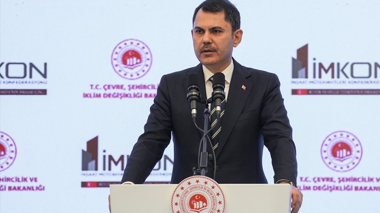 Bakan Kurum, Türkiye İnşaat Sektörü Çalıştayı'nda Önemli Açıklamalarda Bulundu