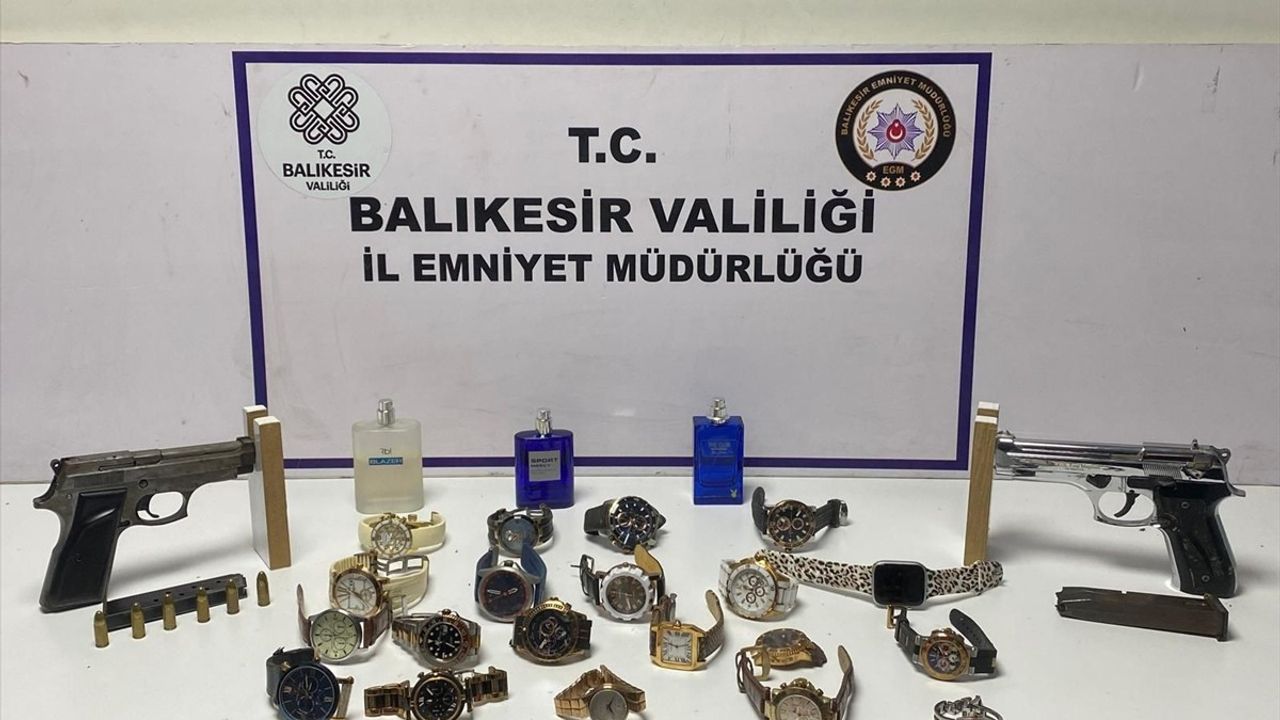 Balıkesir'de İki Hırsızlık Şüphelisi Tutuklandı