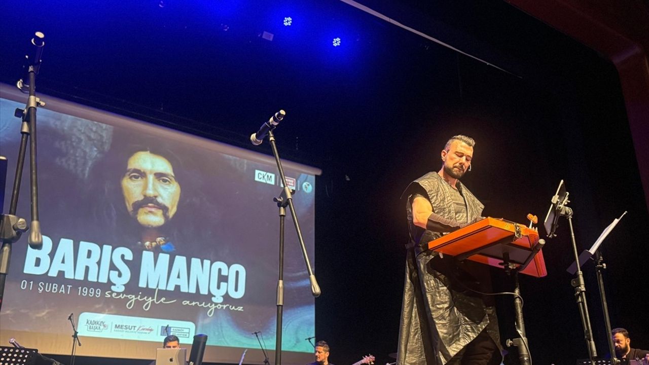 Barış Manço, Vefatının 26. Yıl Dönümünde Kadıköy'de Anıldı