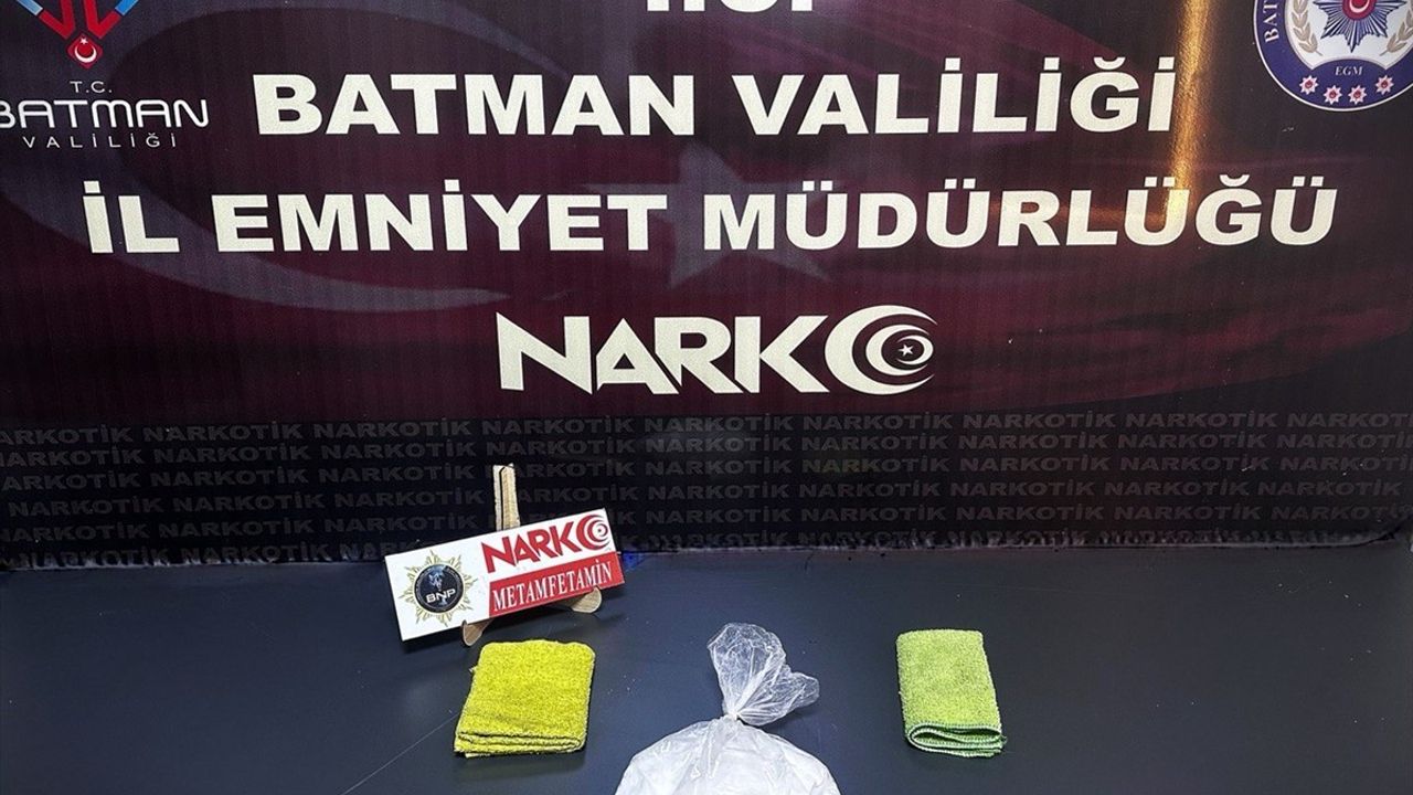 Batman'da Uyuşturucu Operasyonu: 2 Şüpheli Tutuklandı