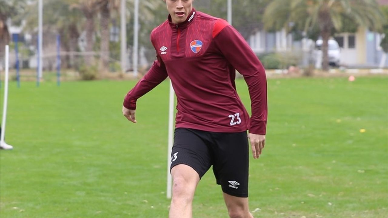 Berat Yılmaz, İskenderunspor'da Gelişim Hedefliyor