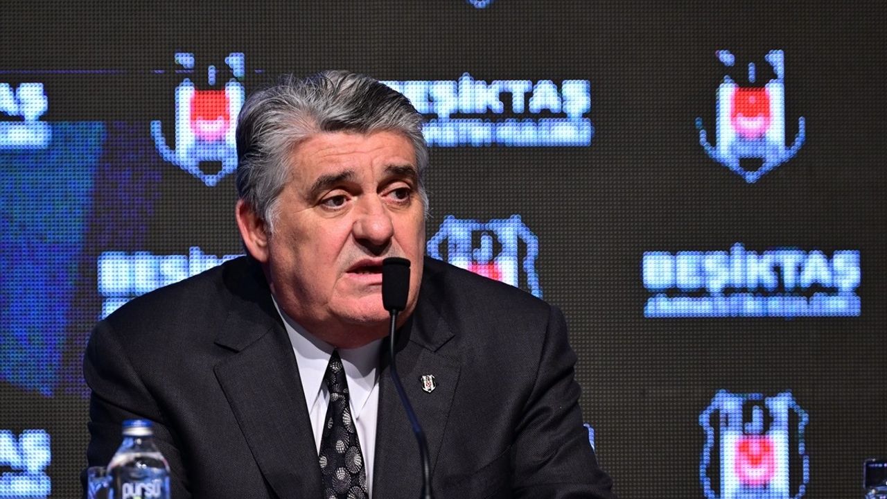 Beşiktaş, Keny Arroyo ve Elan Ricardo İçin İmza Töreni Düzenledi