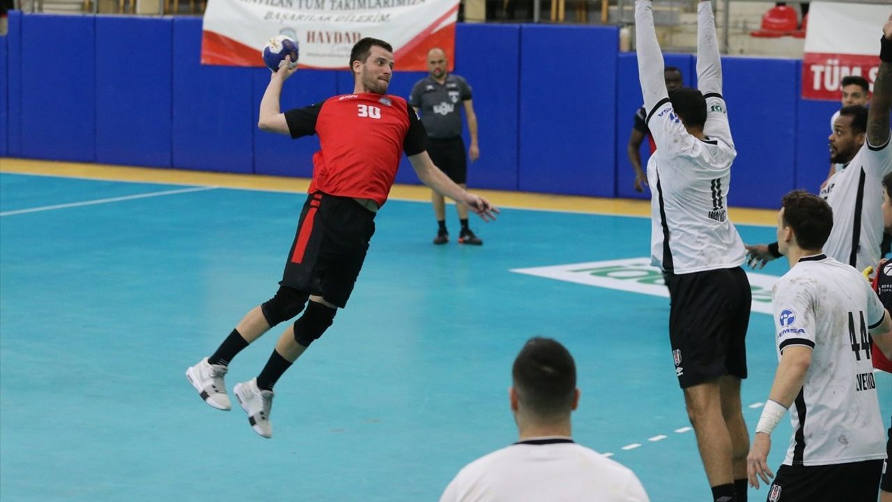 Beşiktaş, Mihalıççık Belediyespor'u Deplasmanda Farklı Yendi