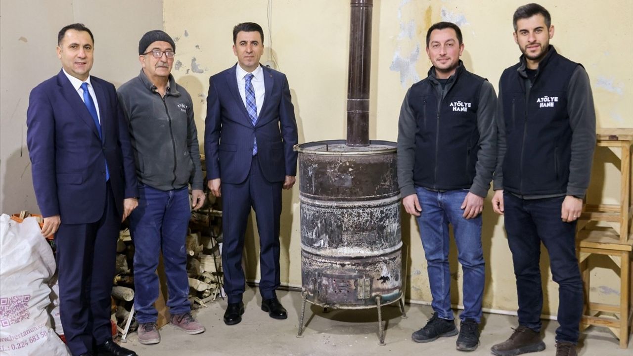 Bilecik Valisi Aygöl, Hataylı Depremzedeyi Ziyaret Etti