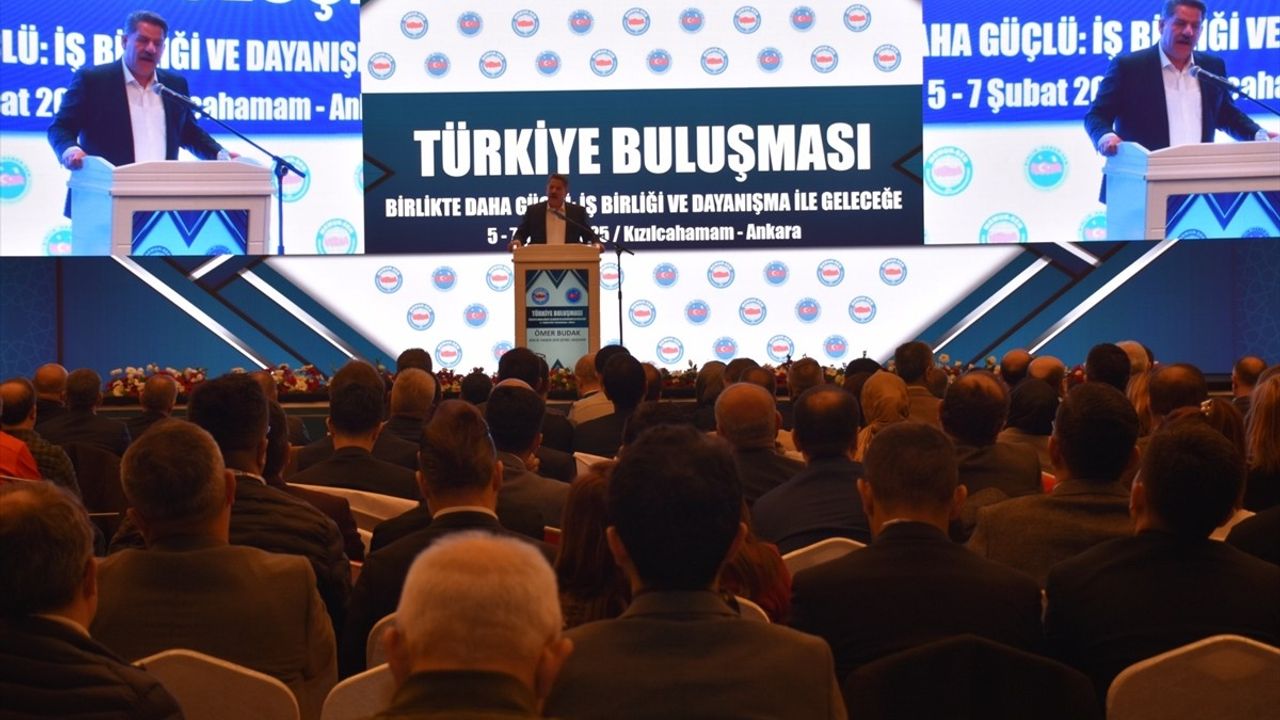 Birlik Haber-Sen Başkanı Budak’tan Memur ve Emekli Maaşlarına Yüzde 10 Refah Payı Talebi