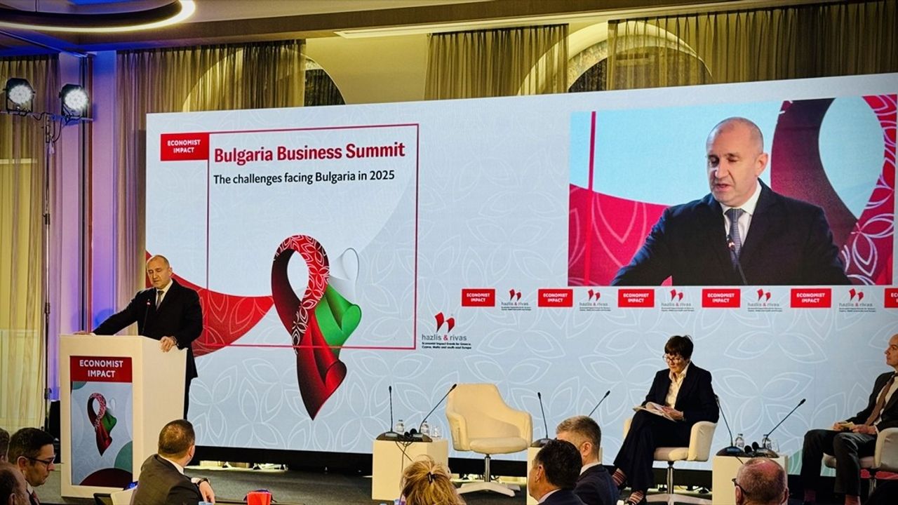 Bulgaristan Cumhurbaşkanı Radev: Ukrayna, Asker Gücü Bulmada Zorluk Çekebilir