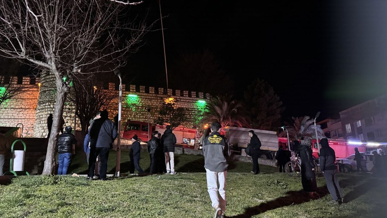 Bursa'da Kestel Kalesi'ndeki Kafeteriada Yangın Kontrol Altına Alındı