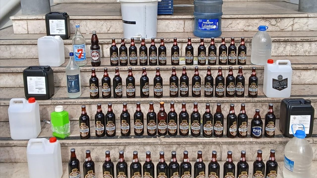 Bursa'da Sahte İçki Üreten Şüpheli Gözaltına Alındı