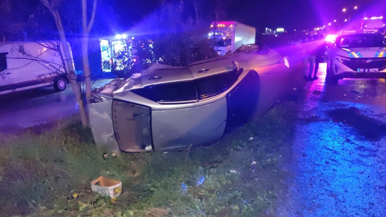 Bursa Orhangazi'de Trafik Kazası: 1 Ölü, 2 Yaralı