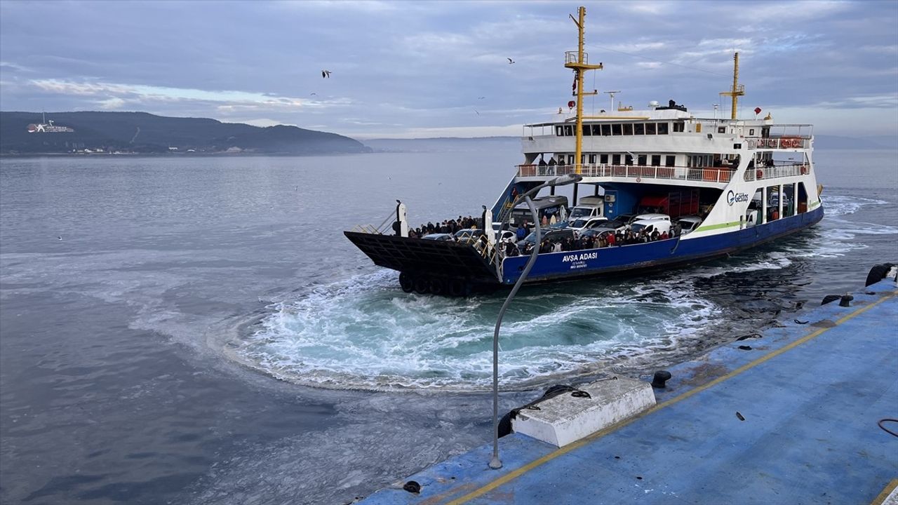 Çanakkale Sahillerinde Müsilaj Yeniden Görüldü