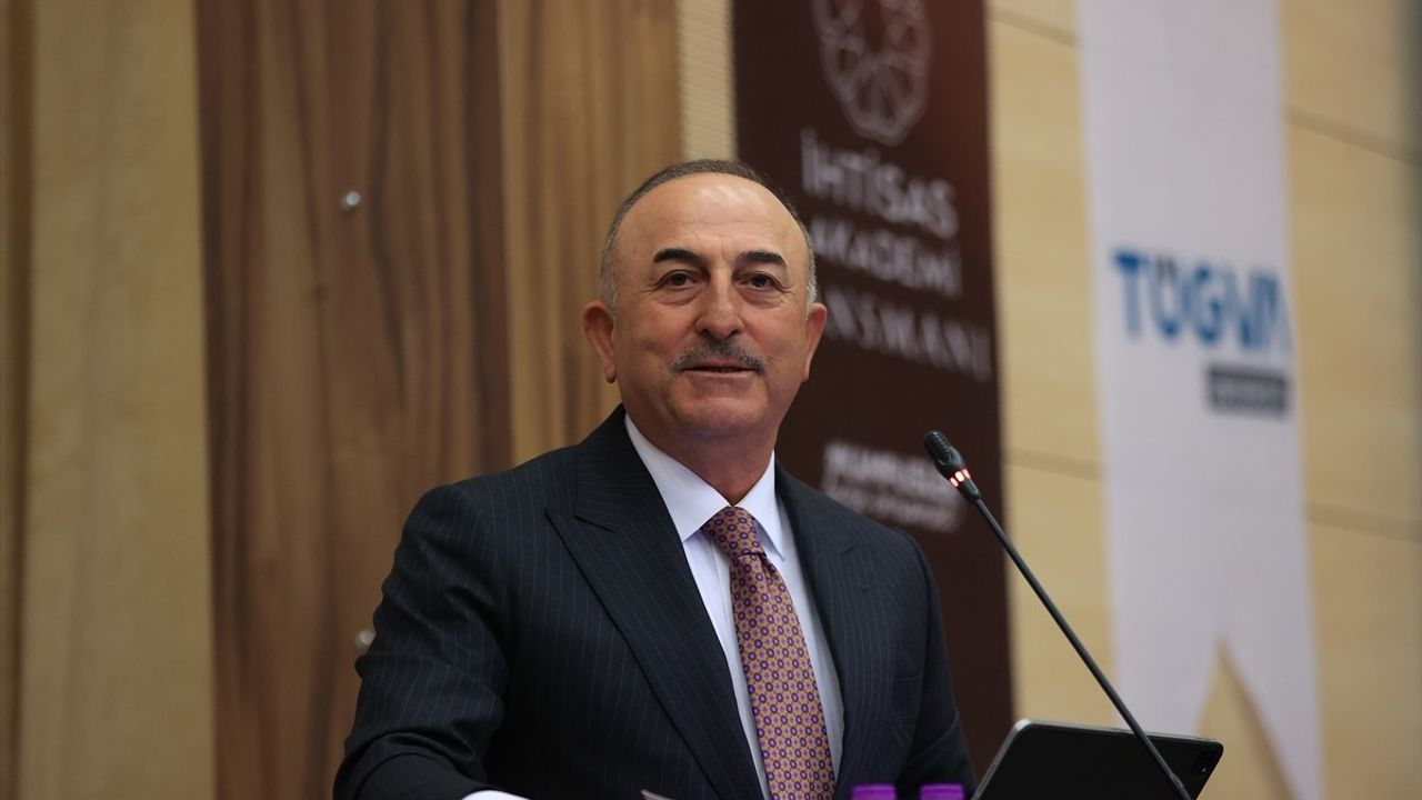 Çavuşoğlu: Uluslararası Normlar Zayıflıyor, Yeni Bir Düzen Gerekiyor