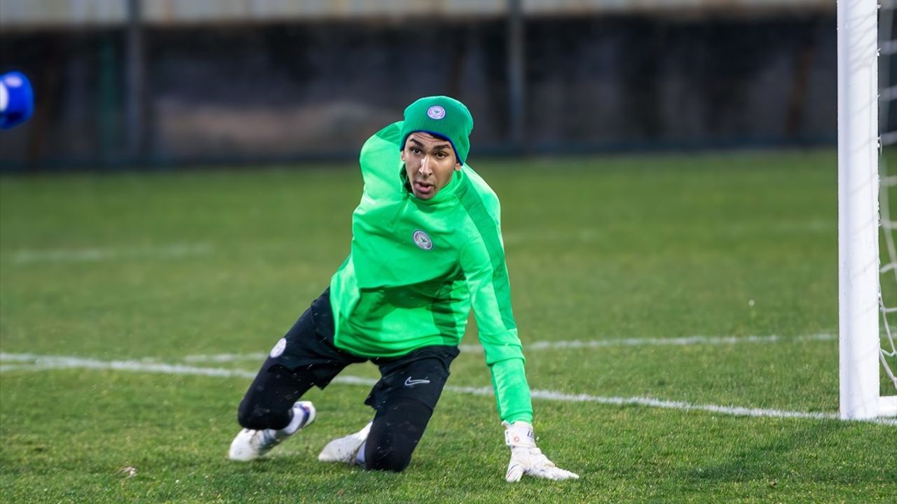 Çaykur Rizespor, Kaleci Efe Doğan'ı Transfer Etti